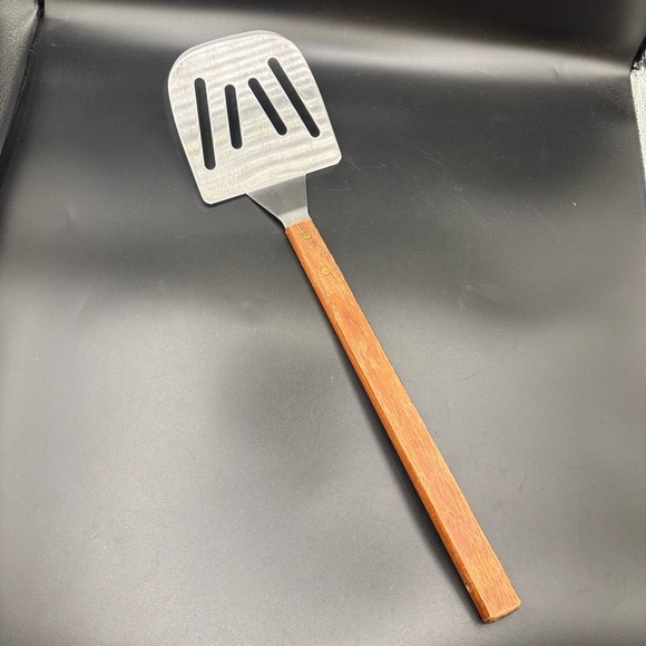 Spatula Large 21 1/2” Wood Handle BBQ Grill Turner Flipper Stainless Steel Heavy - Picture 1 of 5